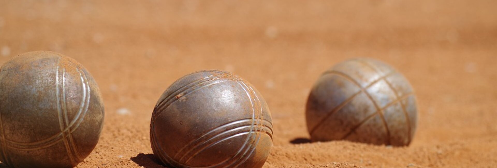 Terrain de pétanque de Chaudes-Aigues